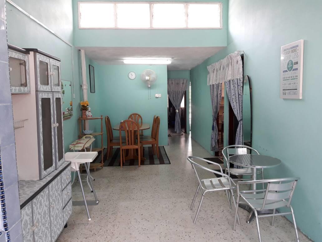 Homestay Ustaz Taiping Exteriör bild